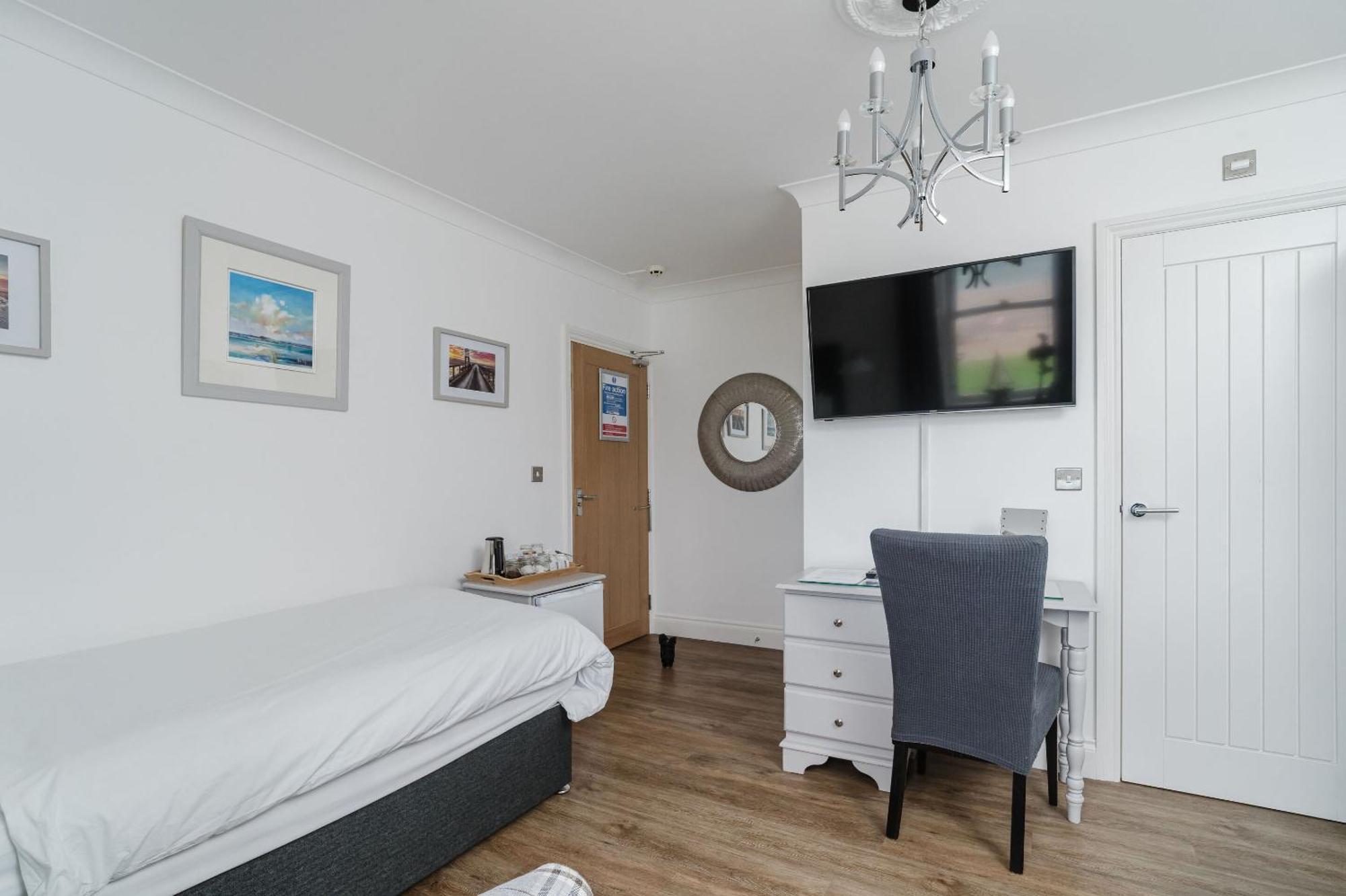The Roxburgh Guest Accommodation Berwick Upon Tweed Номер фото
